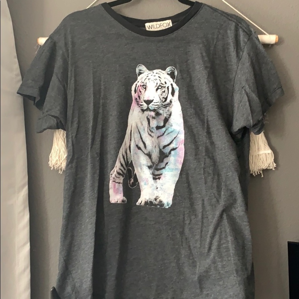 WILDFOX TEE 🐅